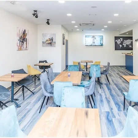 Ai Hostel