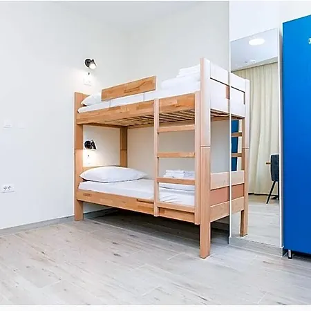 Ai Hostel *