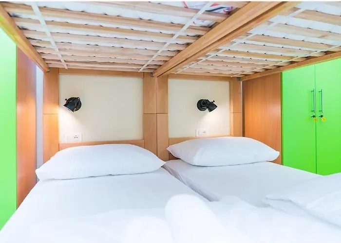 Auberge de jeunesse Ai Split