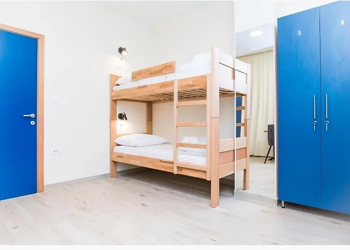 Auberge de jeunesse Ai *