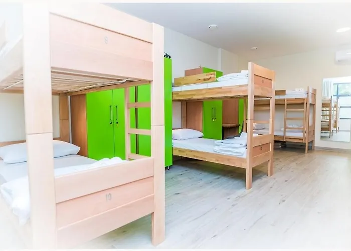 Auberge de jeunesse Ai *